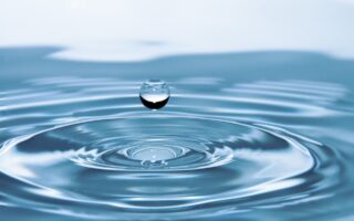 beber agua