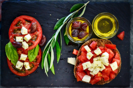 aceitunas y aceite de oliva