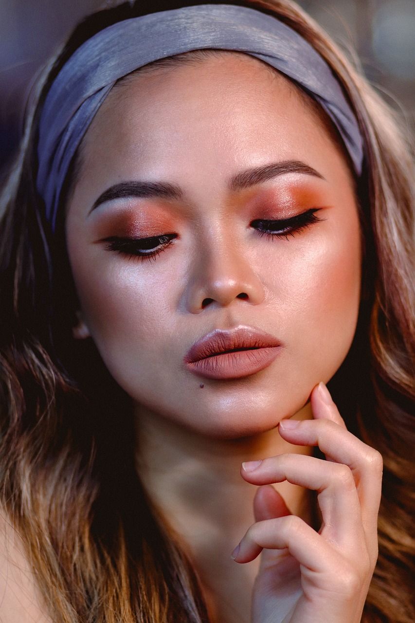 MAQUILLAJE DE CEJAS