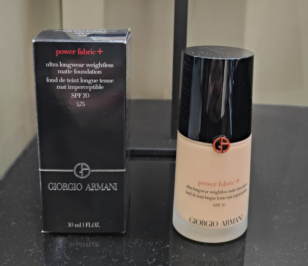 base de maquillaje armani