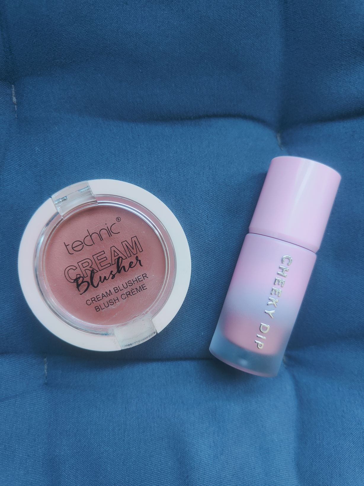 colore en crema y liquido